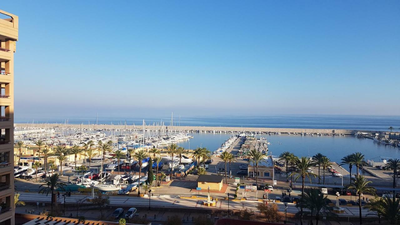 Seafront Luxury Studio In Las Palmeras Hotel Фуeнхирола Екстериор снимка